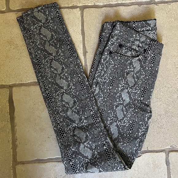 HUDSON Nico Python Super Skinny Snake Print Jeans - Picture 3 of 7